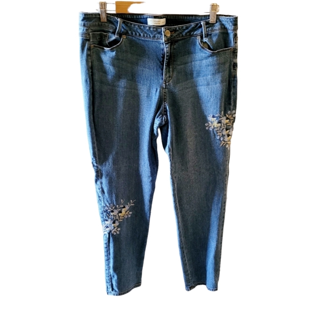J.Jill Floral Embroidered Straight Leg Medium Wash 5 Pocket Denim Jeans Size 14